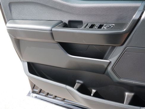 Used 2023 Ford F150 XL RWD image 17