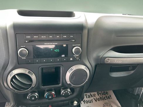 Used 2013 Jeep Wrangler Sport image 18