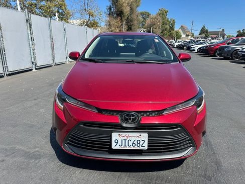 Used 2024 Toyota Corolla LE FWD image 4