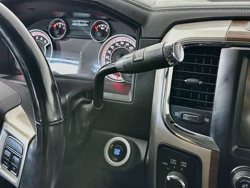 Used 2017 RAM 3500 Laramie w/ Snow Chief Group AWD/4WD image 16