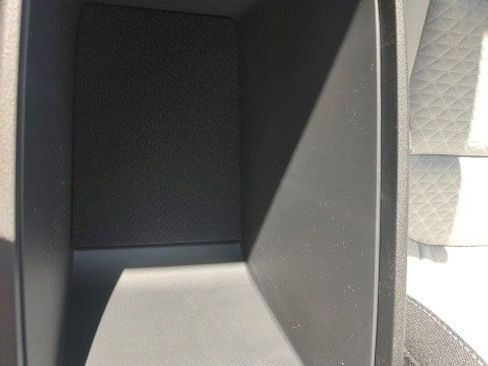 New 2025 Ford Escape Active w/ Active Premium Tech Pack image 22