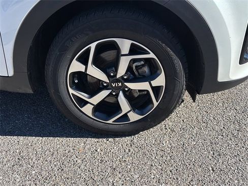 Used 2021 Kia Sportage LX w/ LX Fwd Popular Package image 9