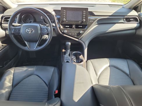 Used 2024 Toyota Camry SE w/ Cold Weather Package AWD/4WD image 10