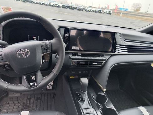 New 2026 Toyota Camry Hybrid w/ Multimedia Upgrade Package image 13