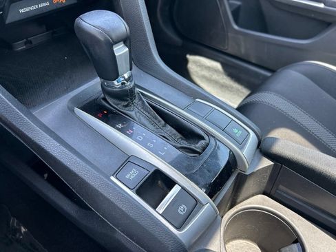 Used 2019 Honda Civic EX image 34