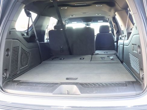 Certified 2024 GMC Yukon XL SLE w/ Gmc Pro Safety Plus Package image 23