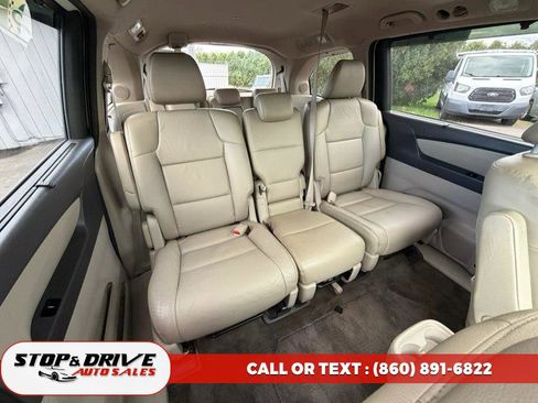 Used 2012 Honda Odyssey Touring image 19