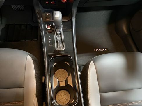 Certified 2024 Nissan Kicks SR w/ SR Premium Package FWD image 16