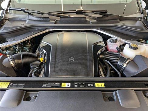 New 2025 Land Rover Range Rover Sport SV Edition Two image 17