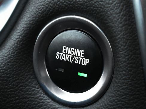 Used 2023 Chevrolet Traverse Premier w/ Redline Edition image 17