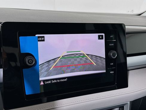 New 2026 Volkswagen Taos SE image 14