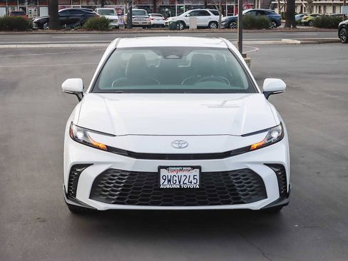 Used 2026 Toyota Camry SE image 6