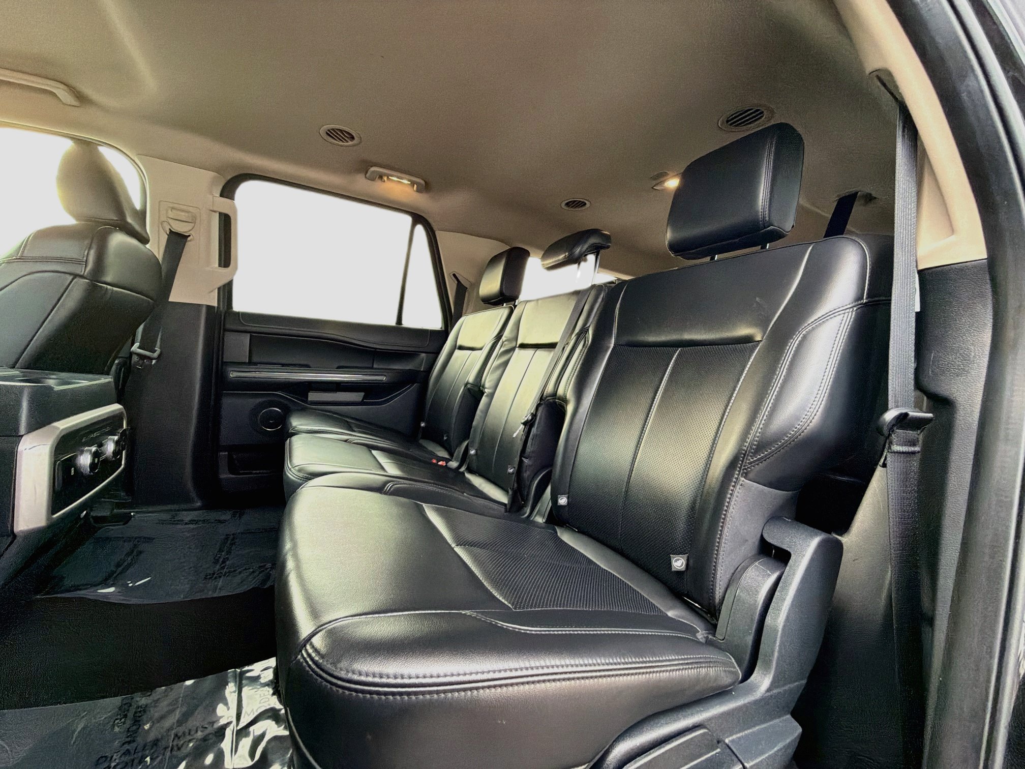 Used 2024 Ford Expedition Max XLT AWD/4WD image 23