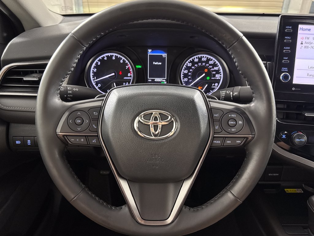 Used 2024 Toyota Camry SE w/ Cold Weather Package FWD image 15