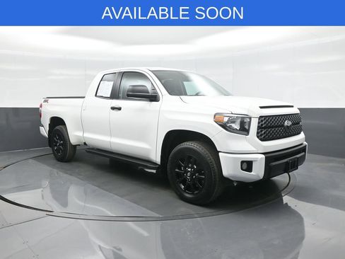 Used 2020 Toyota Tundra SR5 w/ SX Package image 1