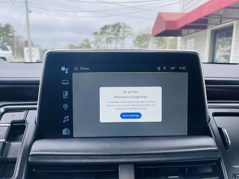 Used 2024 Chevrolet Tahoe Z71 w/ Luxury Package image 35