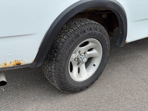Used 2000 Ford F150 2WD Regular Cab image 24