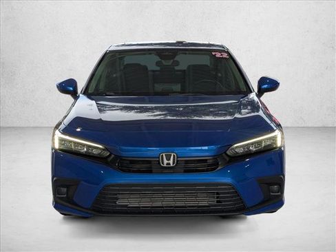Used 2022 Honda Civic EX image 2