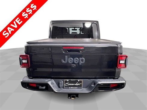 Used 2022 Jeep Gladiator Overland image 7