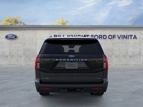 New 2025 Ford Expedition Max Active image 5