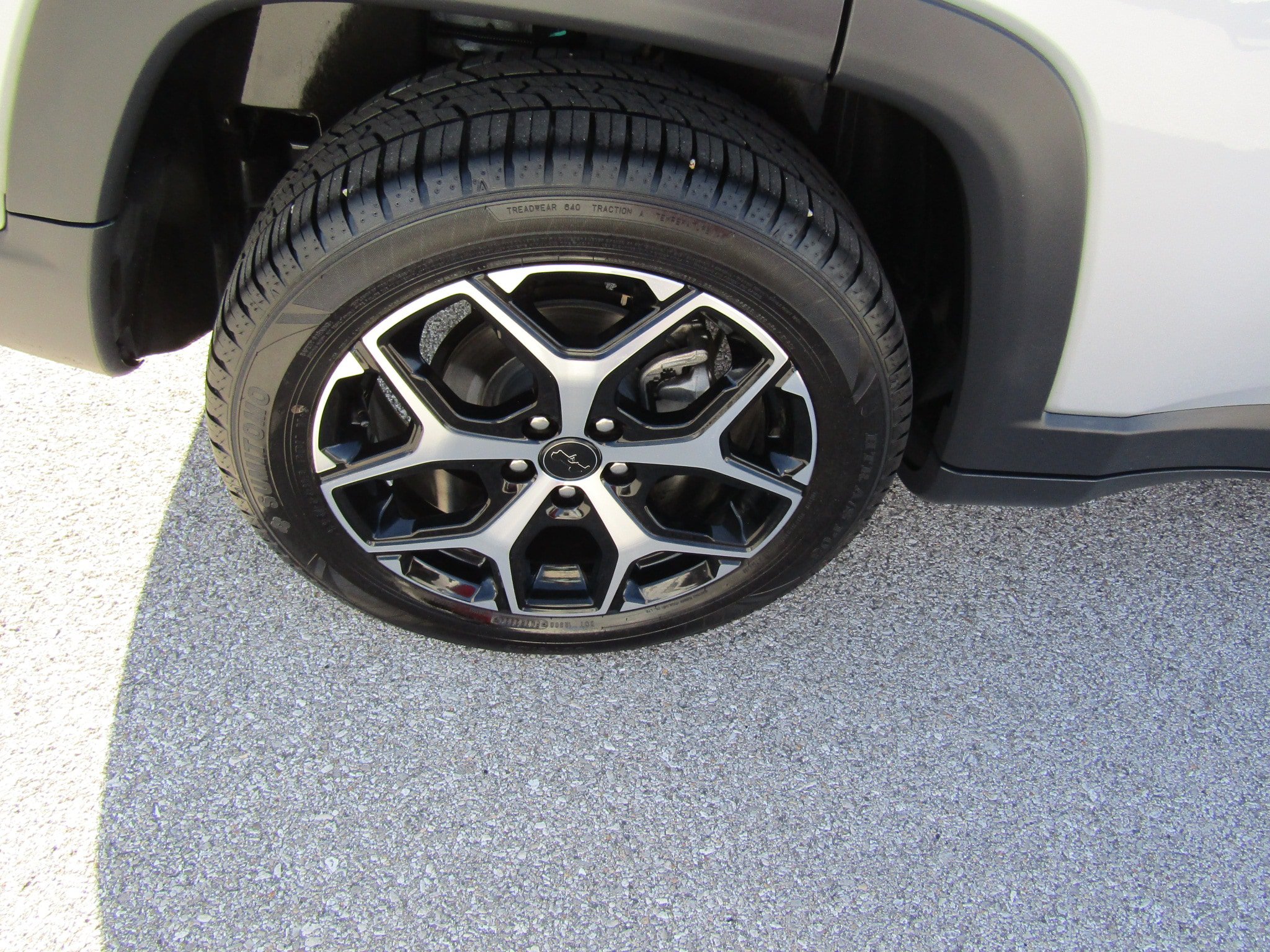 Used 2025 Jeep Compass Limited AWD/4WD image 11