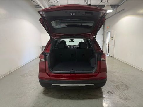 Certified 2023 Chevrolet Equinox LT image 8