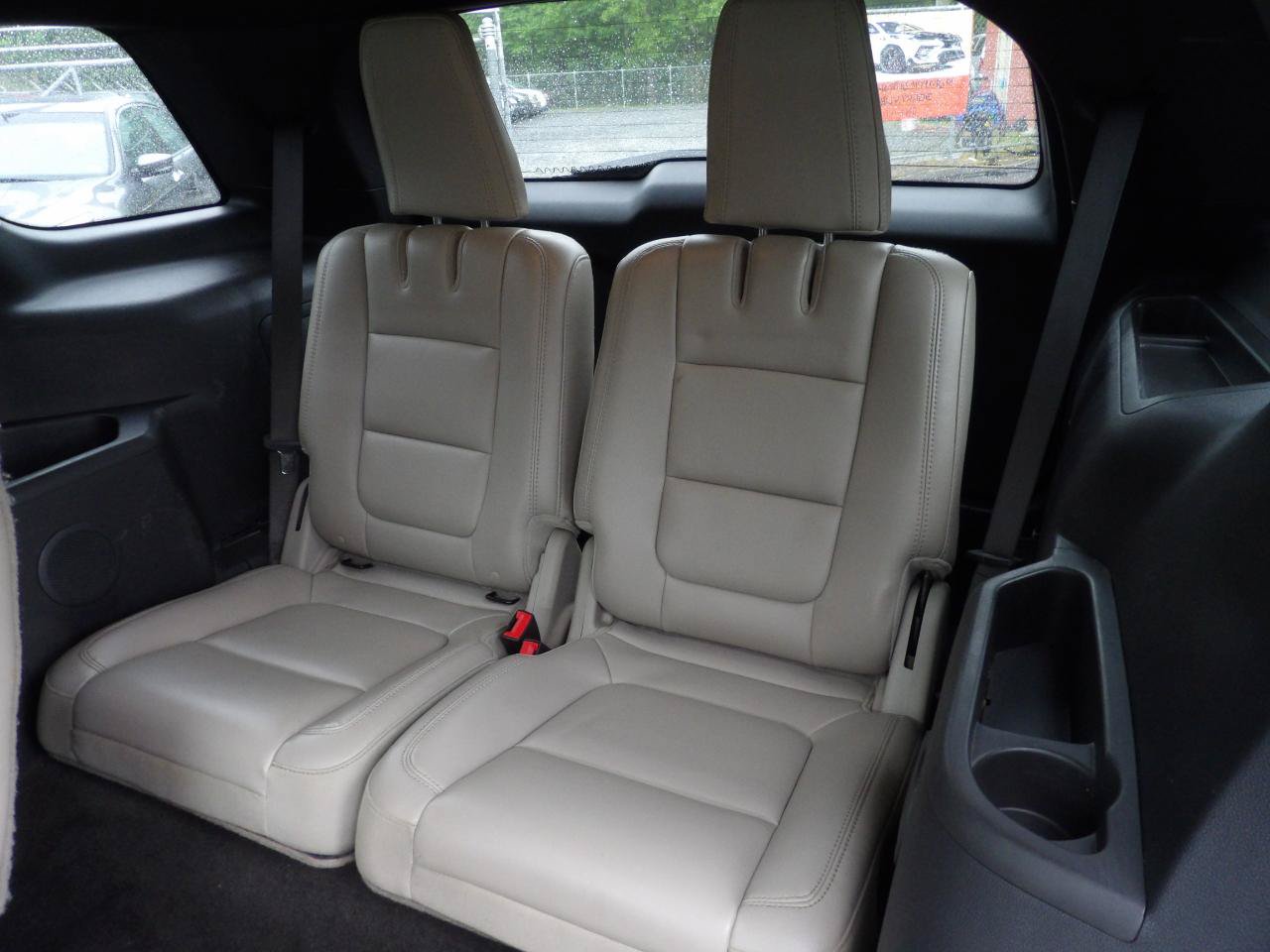 Used 2012 Ford Explorer XLT AWD/4WD image 17