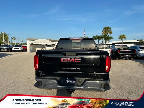 Used 2021 GMC Sierra 1500 SLT w/ SLT Premium Package RWD image 5