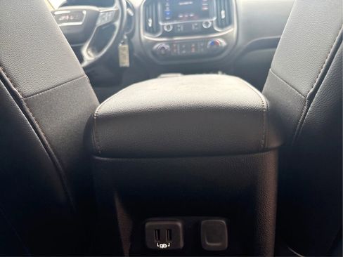 Used 2021 GMC Canyon AT4 w/ Driver Alert Package AWD/4WD image 25