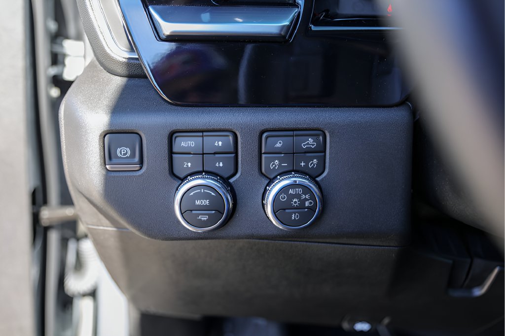 Used 2026 GMC Sierra 1500 Elevation w/ Elevation Premium Package AWD/4WD image 17
