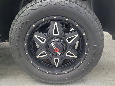 Used 2016 RAM 1500 Big Horn RWD image 31