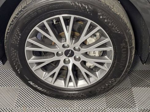 Used 2025 Genesis GV80 2.5T Standard image 8