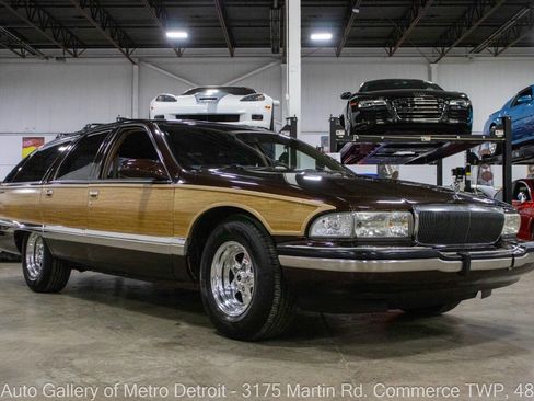 Used 1996 Buick Roadmaster Estate image 10