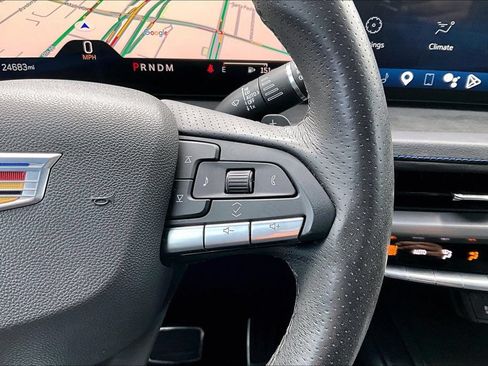 Used 2024 Cadillac XT4 Sport w/ Cold Weather Package FWD image 23
