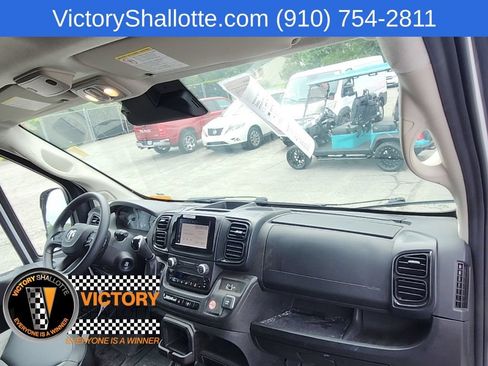 Used 2025 RAM ProMaster 2500 w/ Convenience Group FWD image 23
