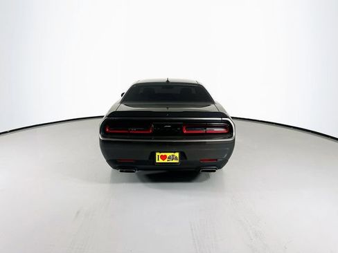 Used 2023 Dodge Challenger R/T w/ Plus Package image 8