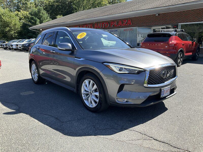 Used 2019 INFINITI QX50 Luxe AWD/4WD image 3