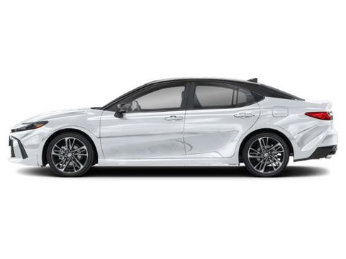 Used 2025 Toyota Camry XSE FWD image 3