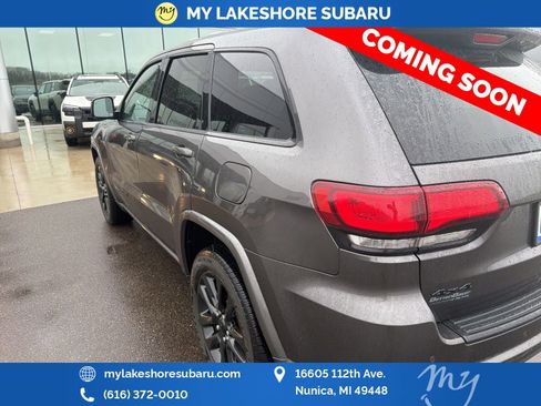 Used 2019 Jeep Grand Cherokee Altitude image 24