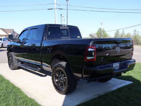 Used 2024 RAM 2500 Laramie w/ Night Edition image 35