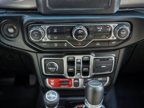 Used 2021 Jeep Gladiator Mojave w/ LED Lighting Group image 31