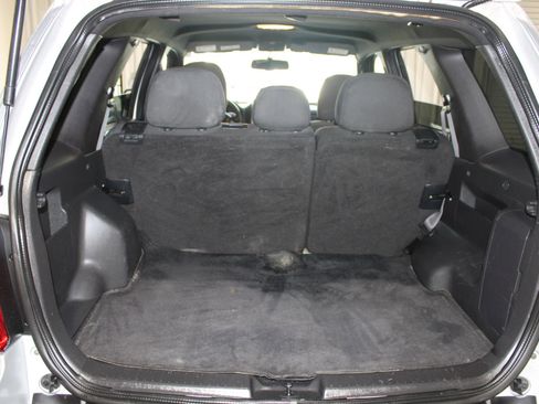 Used 2011 Ford Escape XLT image 22