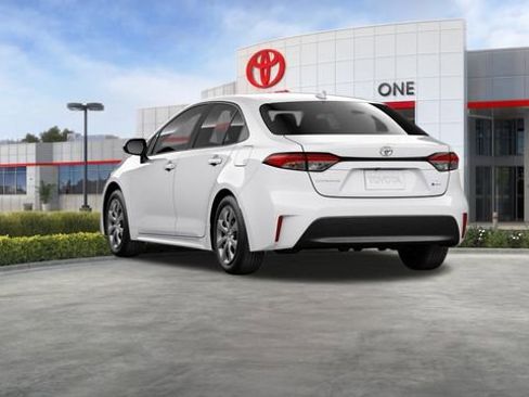 New 2026 Toyota Corolla LE FWD image 27