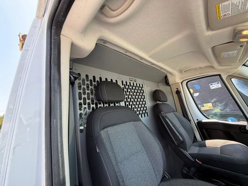 Used 2017 RAM ProMaster 1500 FWD image 31