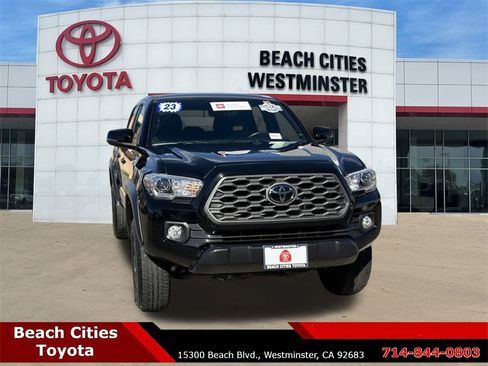 Certified 2023 Toyota Tacoma TRD Off-Road w/ Technology Package image 3