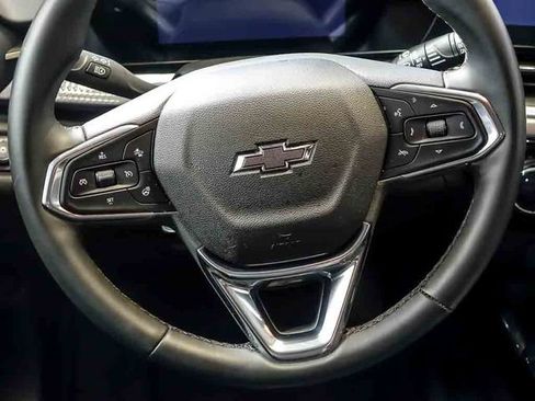 Used 2026 Chevrolet Trax ACTIV w/ Driver Confidence Package FWD image 18