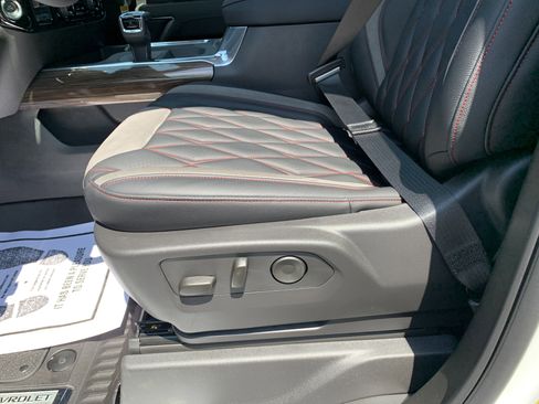 New 2025 Chevrolet Silverado 1500 RST AWD/4WD image 19