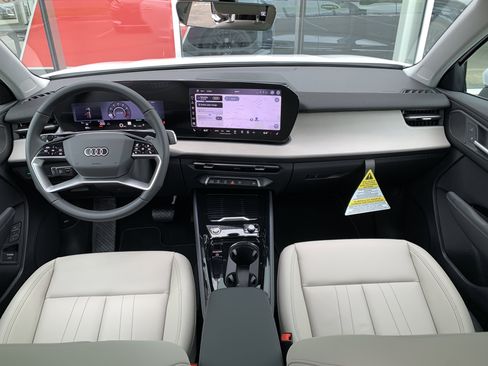 New 2026 Audi Q3 quattro 2.0T image 10