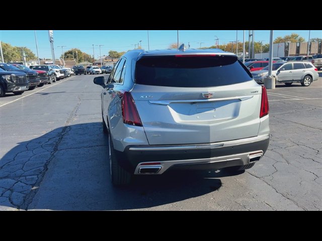 Certified 2024 Cadillac XT5 Premium Luxury w/ LPO, Floor Liner Package AWD/4WD image 7