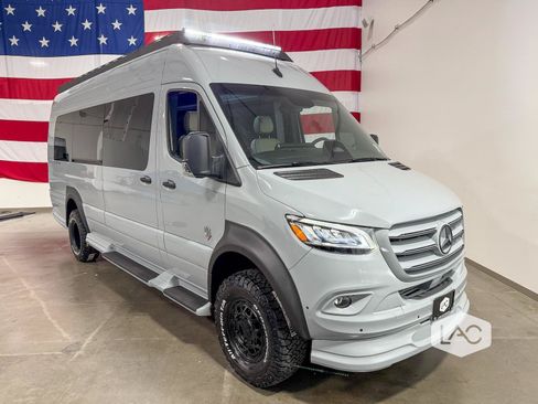 Used 2026 Mercedes-Benz Sprinter 3500 image 3